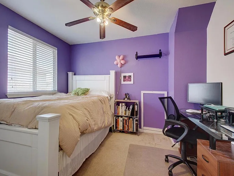 15104 Fernhill Dr — Photo 17