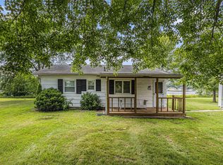 911 Dragon Shores Dr, Coldwater, MI 49036