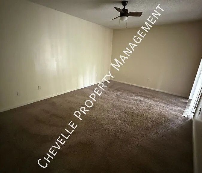 1208 Bush River Rd #H12 — Photo 3