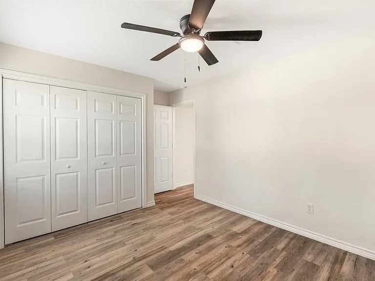 11903 Edgar St — Photo 25