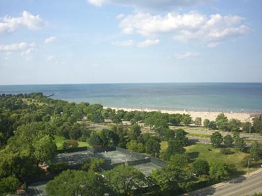 2nd image of 5100 N Marine Dr APT 18K