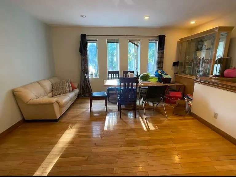 3157 S Princeton Ave #1 — Photo 2