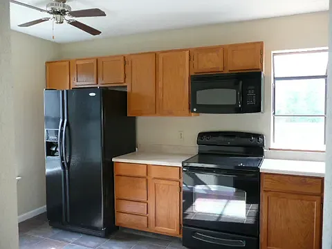 5304 San Mateo Ct — Photo 6