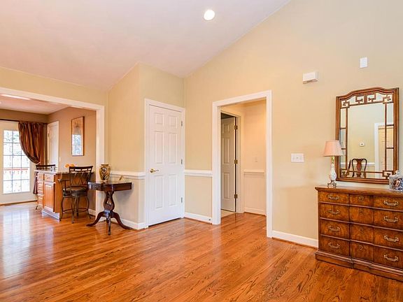 5th image of 6526 Corntassel Ln