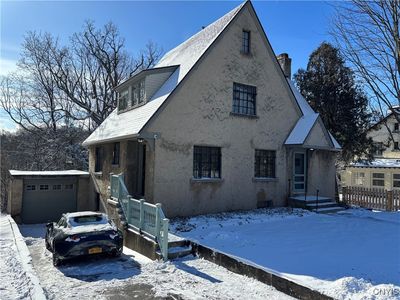 330 Berkeley Dr, Syracuse, NY, 13210