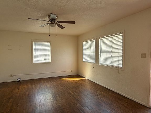 3rd image of 1251 Bello St #1