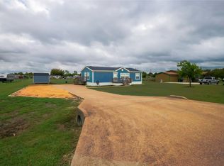 110 Eagle Ridge Dr, Waxahachie, TX 75165