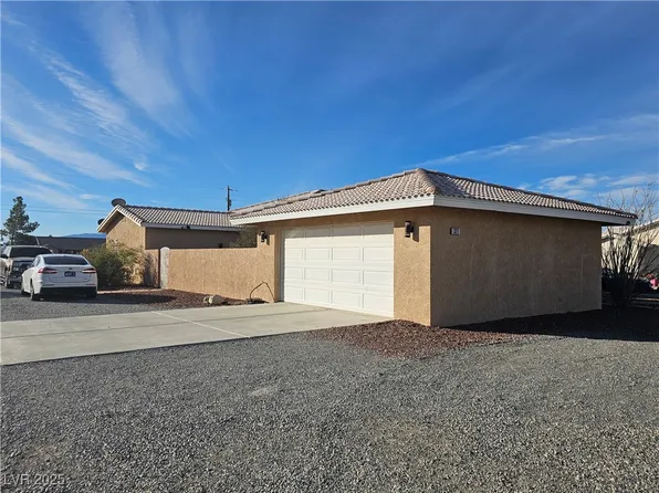 321 Bronco St, Pahrump, NV 89048
