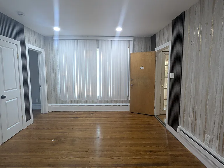 1013-1015 Prospect St #1A — Photo 2