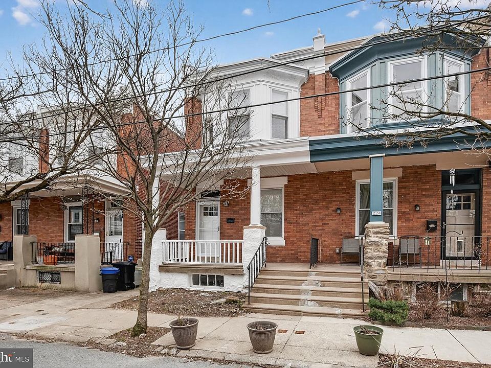 1st image of 226 E Sydney St