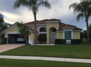 6111 Kemper Lakes Dr, Lake Worth, FL 33463
