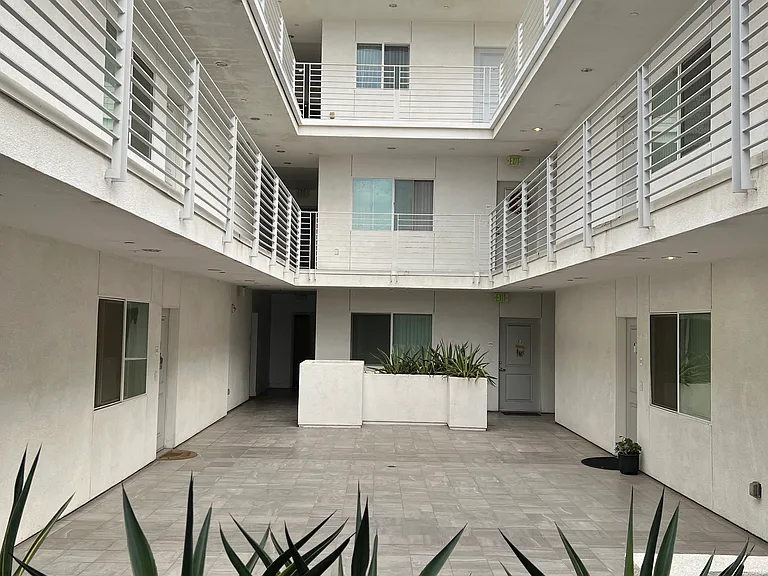 12871 San Fernando Rd #301 — Photo 9
