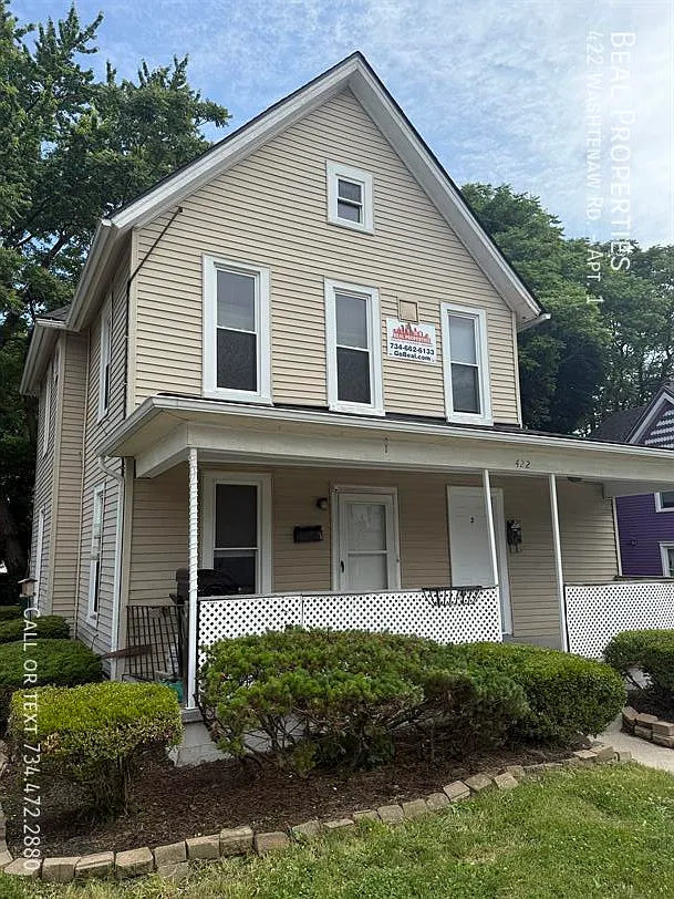 2 bed, $1,400 — Photo 3
