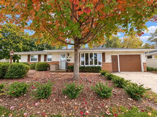 463 Saint Bernard Dr, Green Bay, WI 54302