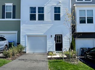 303 Barnwell Dr, Stafford, VA 22554