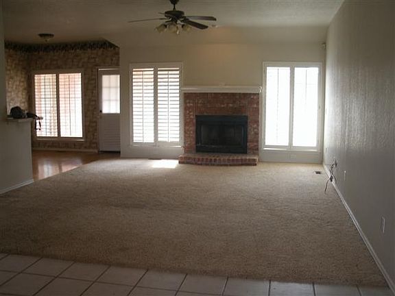 3rd image of 2025 Redbud Cir