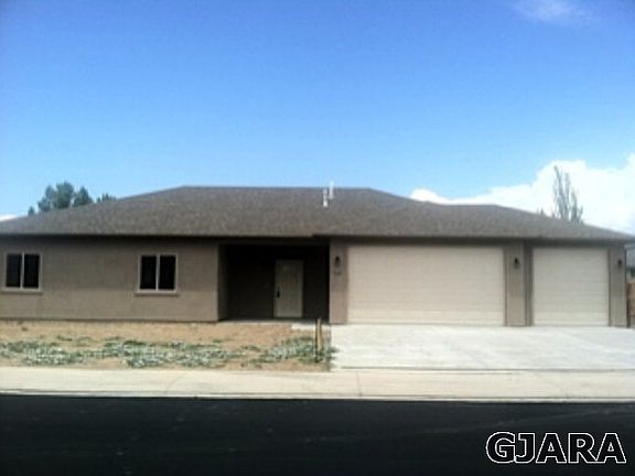 2nd image of 1149 Richwood Ave