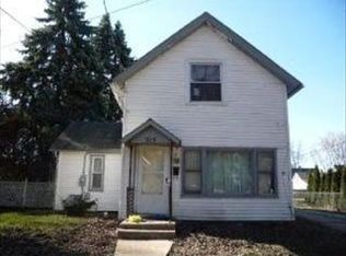 515 Oak St, Elgin, IL 60123