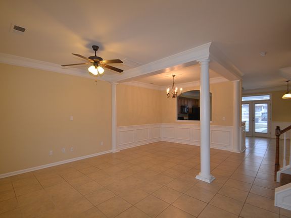 4th image of 9335 Greenheather Dr