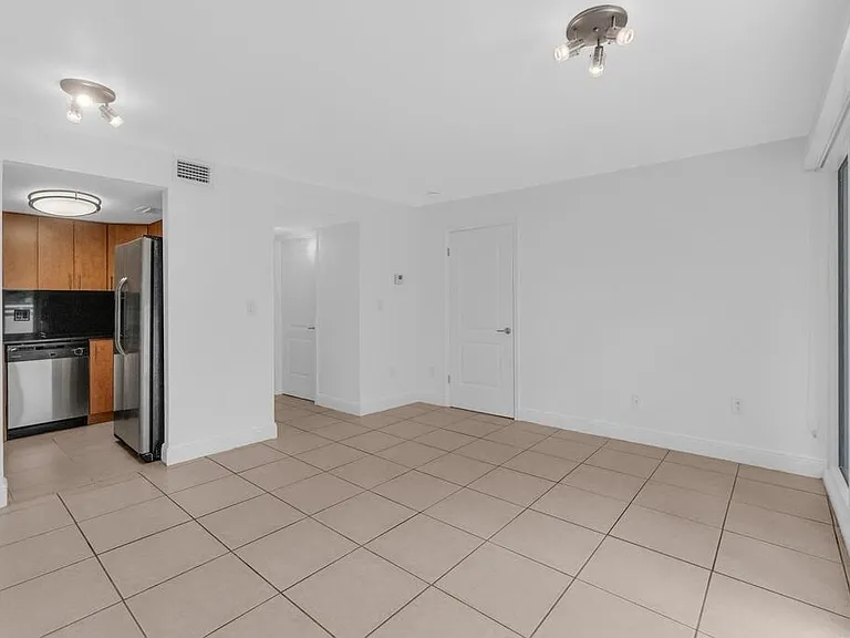 2100 Brickell Ave #305 — Photo 19