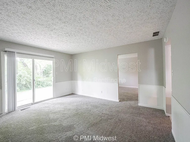 3026 Osceola Ln — Photo 12