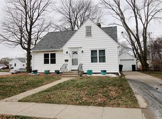 704 8th St, Nevada, IA 50201