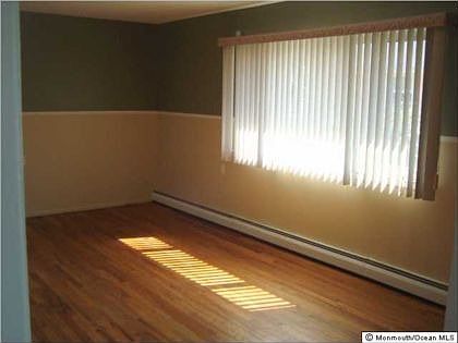 3rd image of 45 Palisades Dr