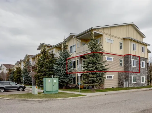 4 Kingsland Close SE #3201, Airdrie, AB T4A 0J3