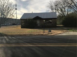 5220 S 24th St, Fort Smith, AR 72901