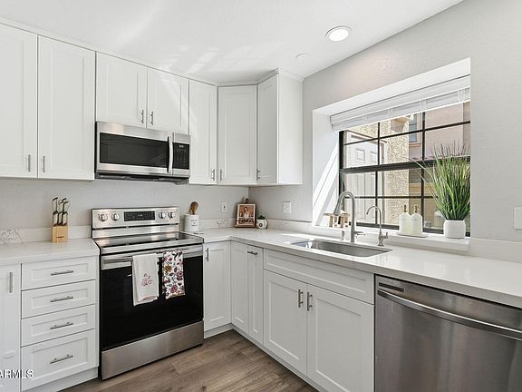 4th image of 5704 E AIRE LIBRE Avenue #1235