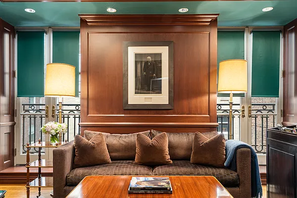 Sold by Modlin Group | media 21