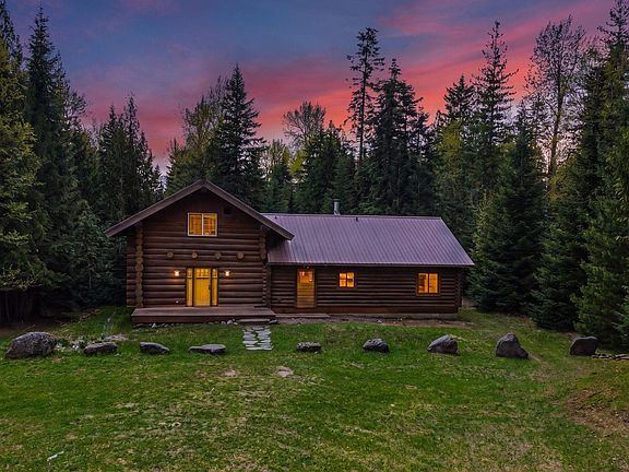 3rd image of 20 Larsen Ranch Ln