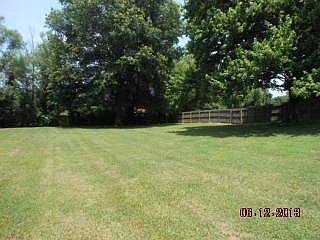 2nd image of 715 Valley Brook Dr
