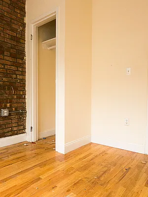 Rented by Crosstown Apartments NYC | media 15