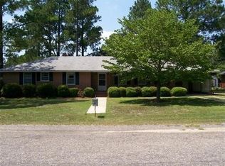 5 Lesesne Dr, Sumter, SC 29150