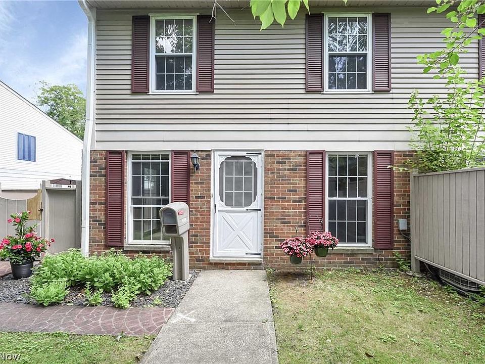 1st image of 20527 Williamsburg Ct #218D