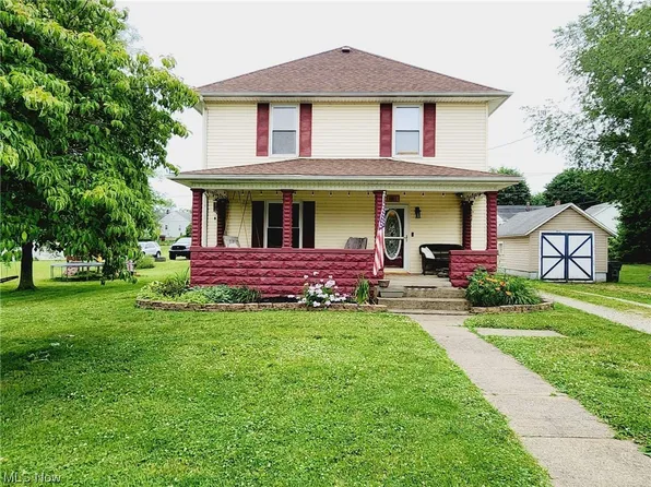 621 E Main St, West Lafayette, OH 43845