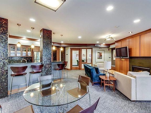 4th image of 5450 Leary Ave NW APT 558
