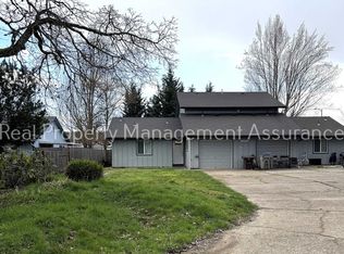 15855 SW Stratford Loop APT A, Portland, OR 97224