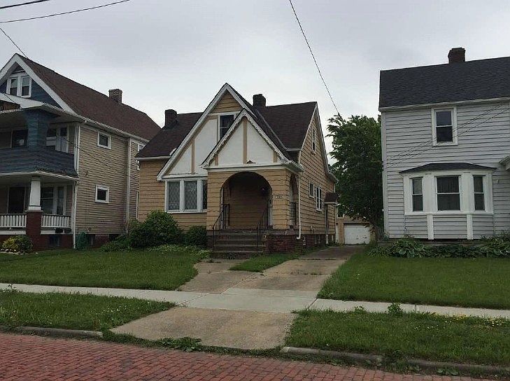 1st image of 3913 Germaine Ave