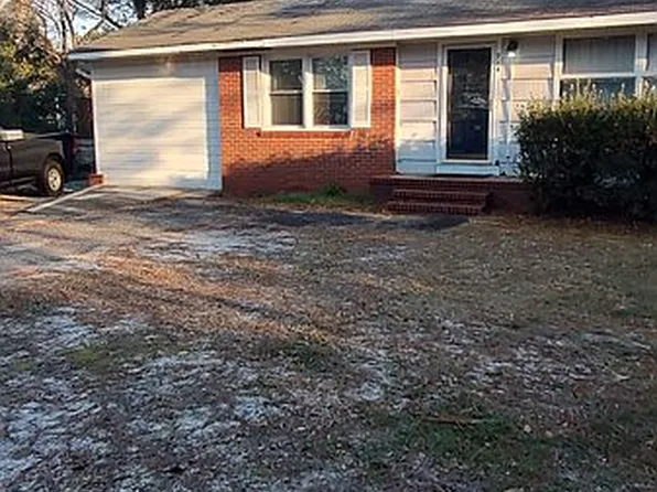 914 Midland Dr, Wilmington, NC 28412