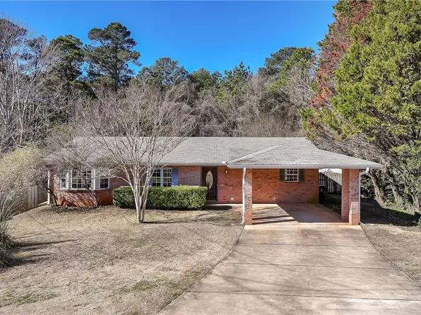 783 Iroquois Cir, Auburn, AL 36830