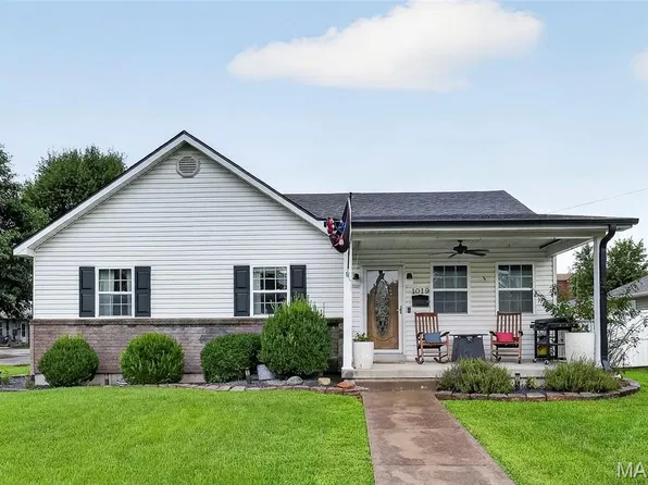 1019 W Main St, Bowling Green, MO 63334