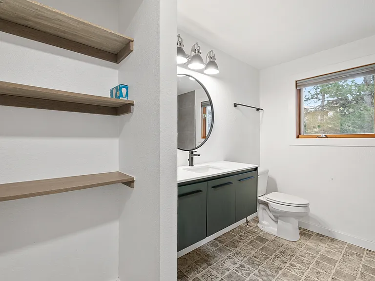 769 Feather Pl — Photo 15