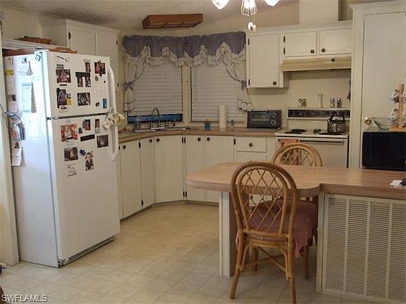 3rd image of 7114 Cobiac Dr
