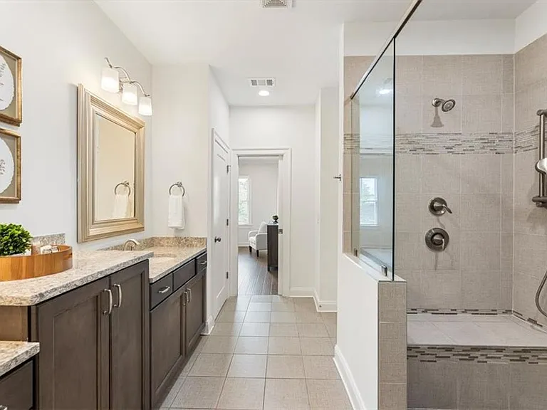 1233 Parkstead Ln — Photo 43