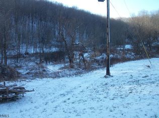 469 Feathers Rd, Imler, PA 16655