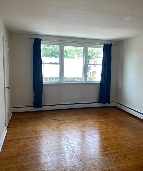 7035 Shelbourne St #2 — Photo 10