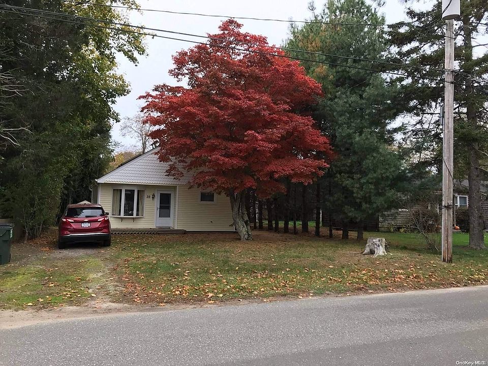 1st image of 35 Bay Avenue