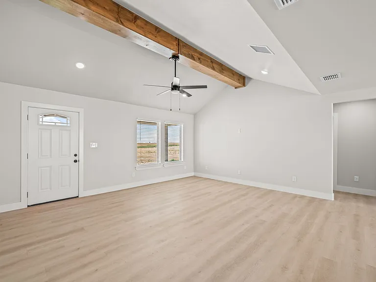 10517 East Cres #7400 — Photo 36
